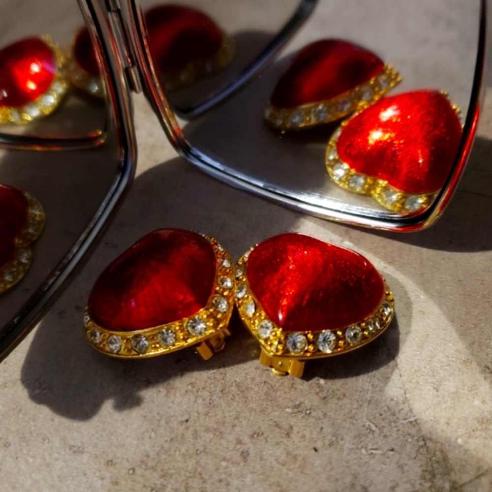Victorias secret Rhinestones heart earrings.